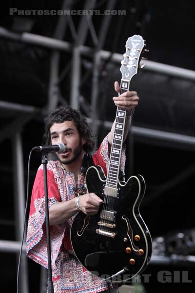 THE RIGHT ONS - 2009-08-01 - PAREDES DE COURA (Portugal) - Praia do Tabuao - 
